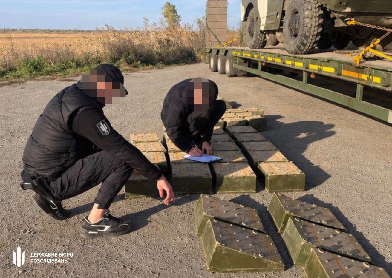 Продавал бронемашину БРДМ-2 и взрывчатку: ГБР задержало бывшего подполковника ВСУ