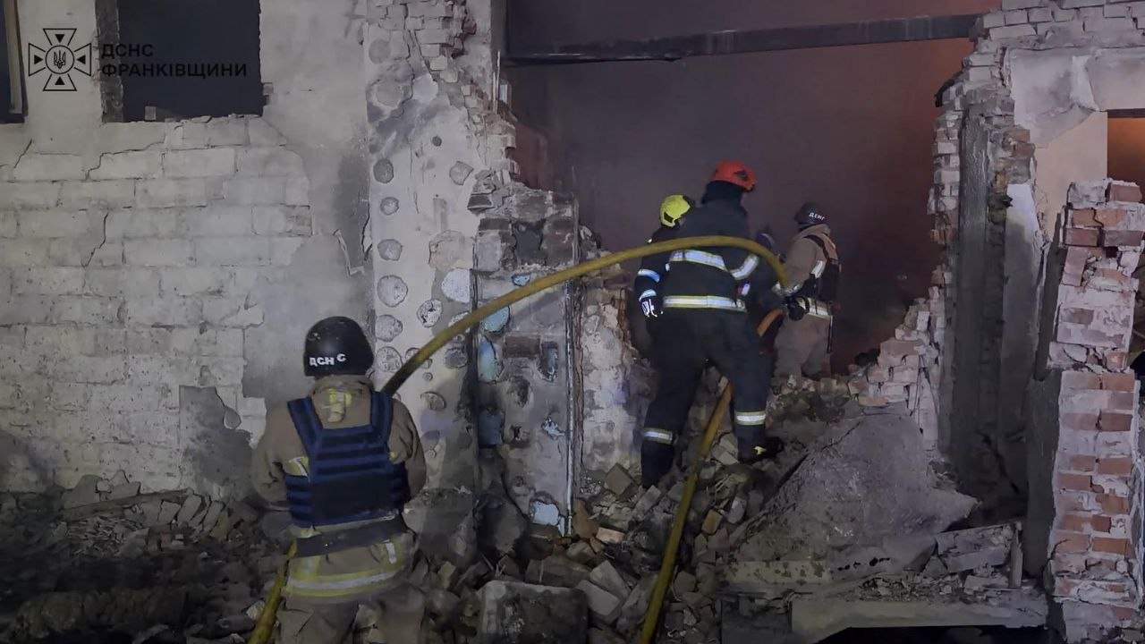 РФ атакувала дроном Івано-Франківськ, загинула людина