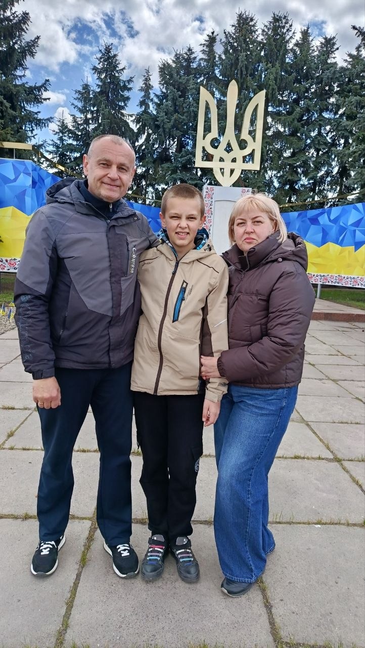 "Мамо, там тривога": історії дітей, які ростуть під обстрілами у прифронтових регіонах