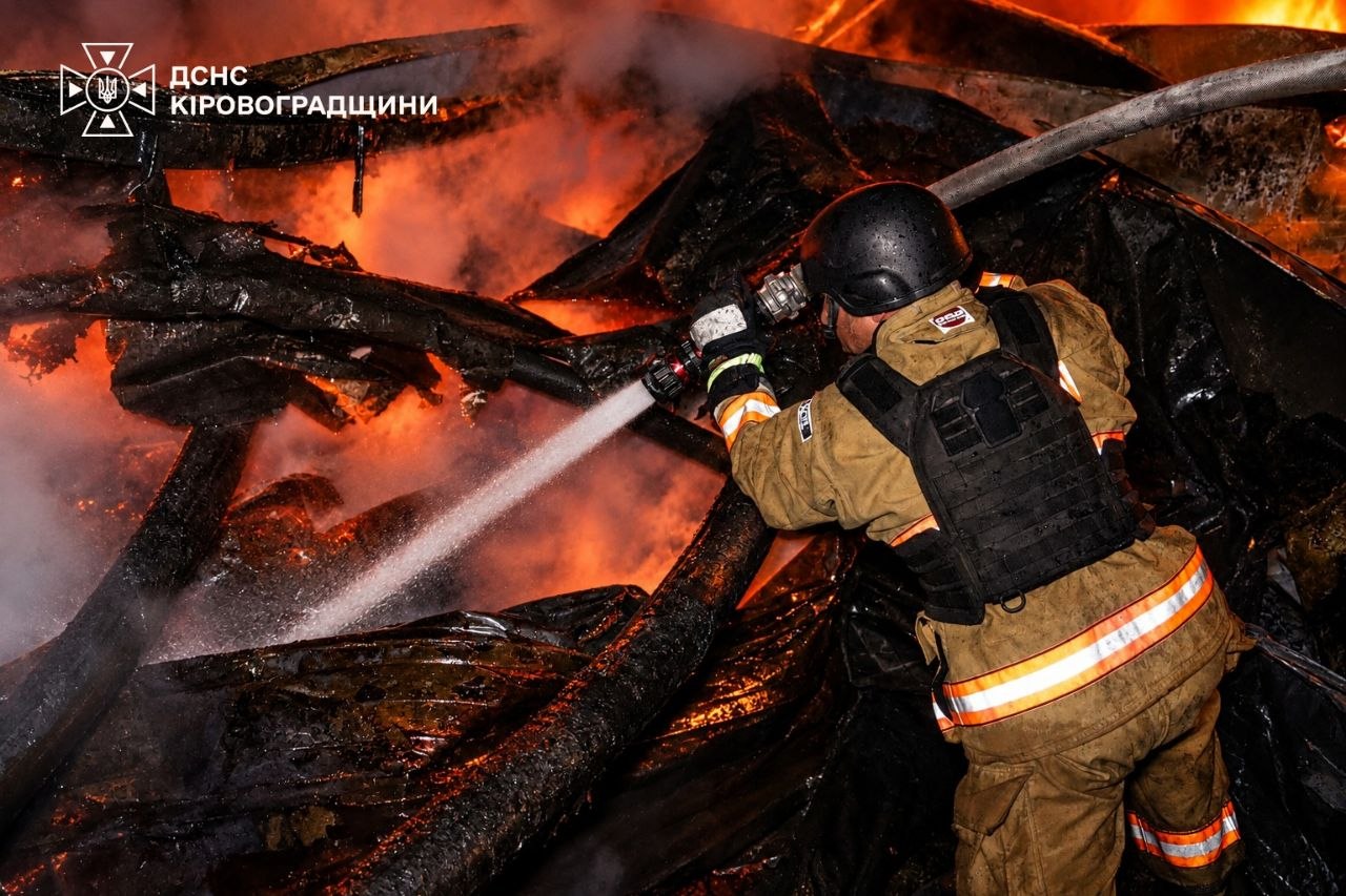 Россия более 10 часов атаковала Кировоградщину дронами, погибли три человека (фото)