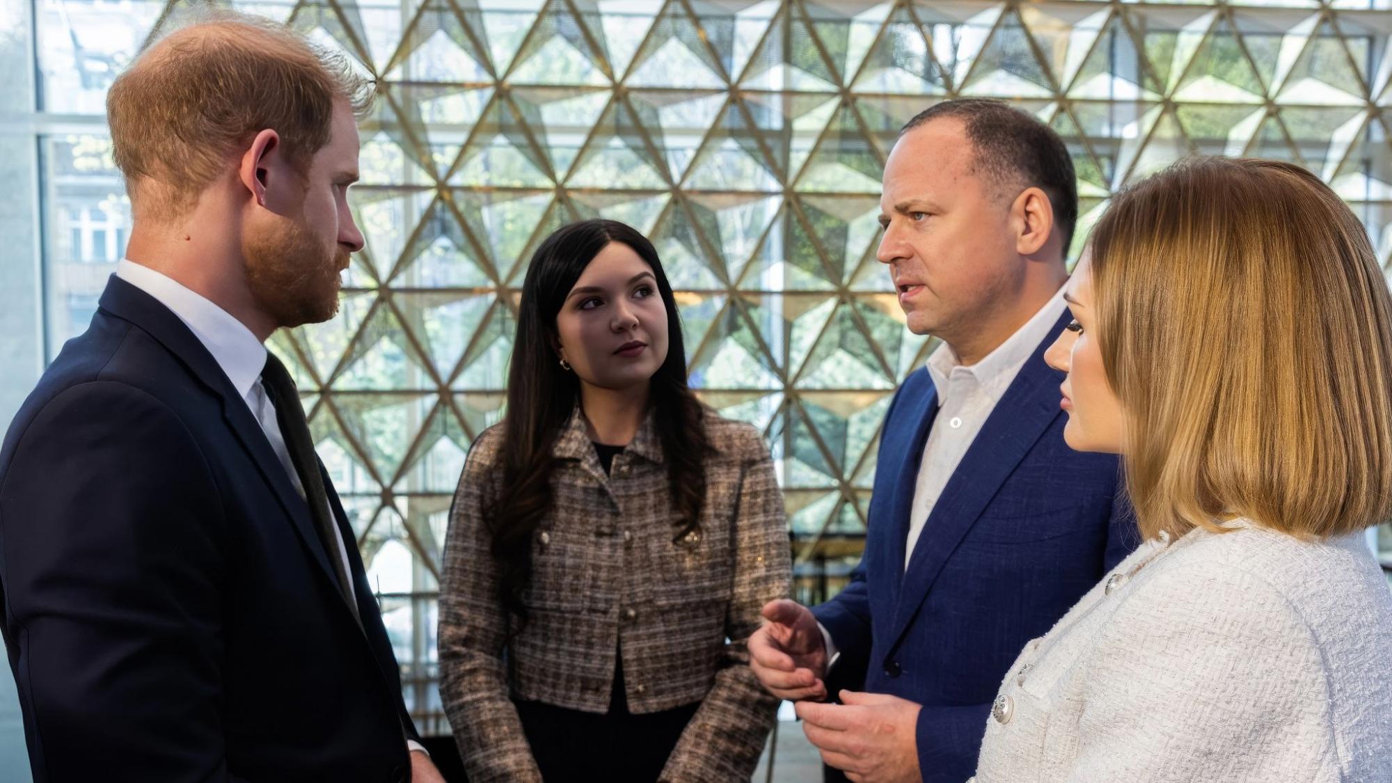 Зворушливий жест: UPG подякувала принцу Гаррі за підтримку ветеранів та Ігри Нескорених