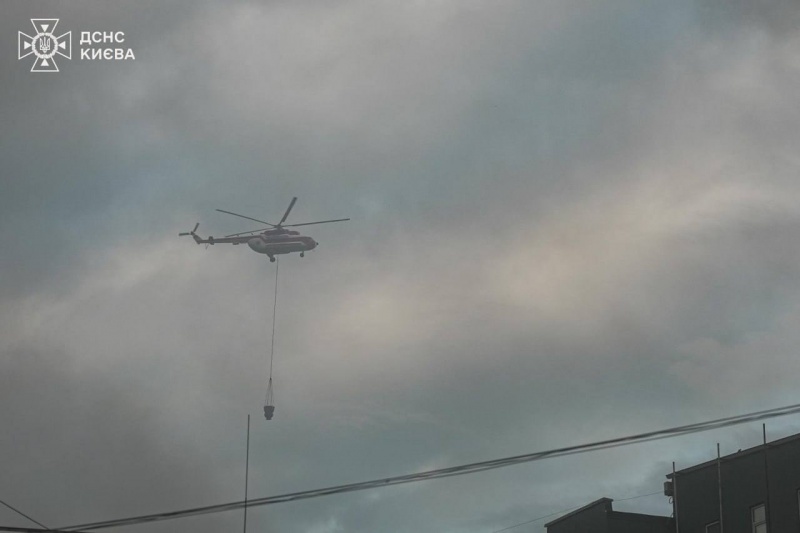 Russia strikes Kyiv cultural heritage site Mystetskyi Arsenal, fire reported
