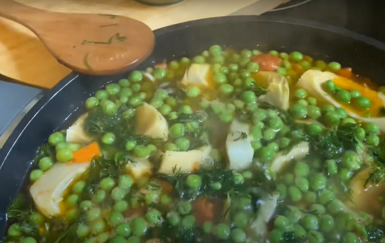 Артишоки с горошком: простой рецепт овощного ужина