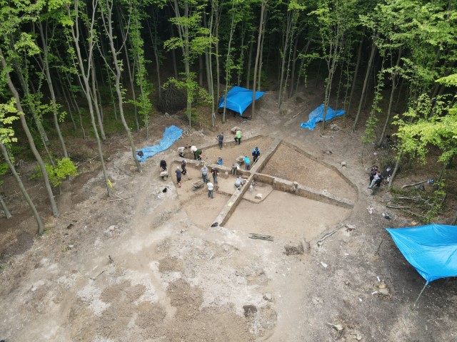 Под Винницей обнаружили курганы и поселения энеолита, эпохи бронзы и железного века (фото)