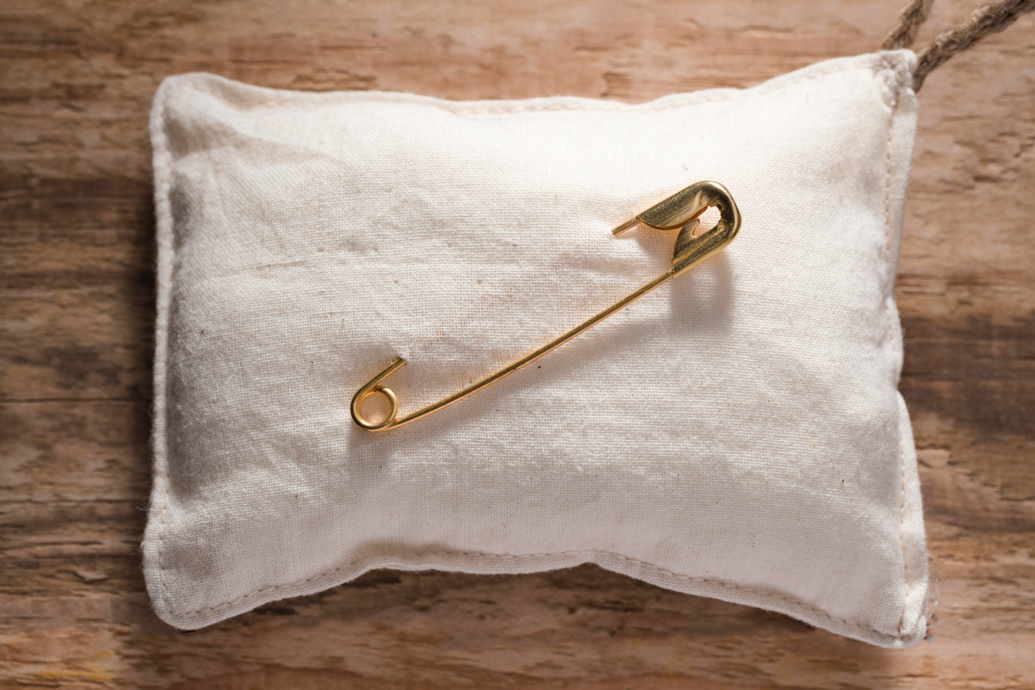 Не дайте себе зурочити: 7 дієвих способів захиститися від пристріту