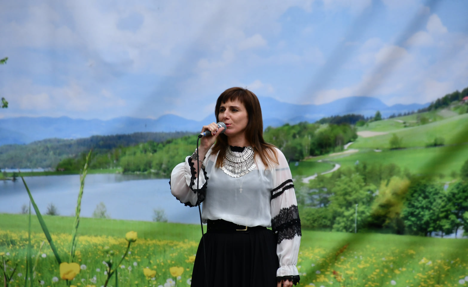 Как сейчас выглядит Ирина Шинкарук - дочь знаменитого композитора и барда Владимира Шинкарука (фото)