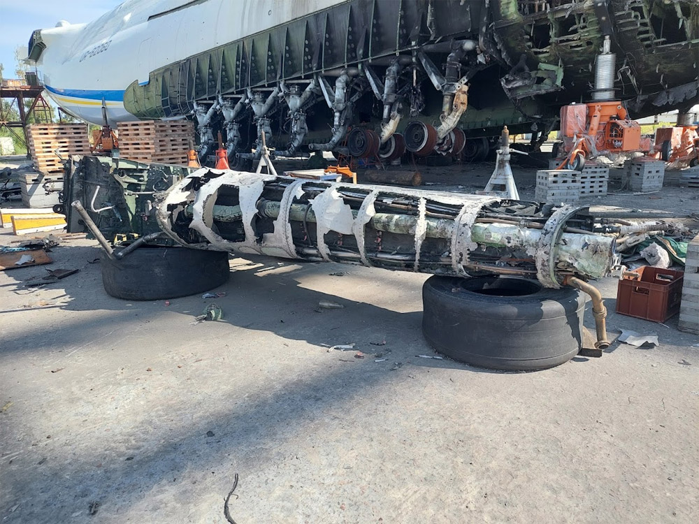 "Мрія" еще взлетит? Украинцам показали, как выглядит самый большой в мире самолет сегодня (фото)