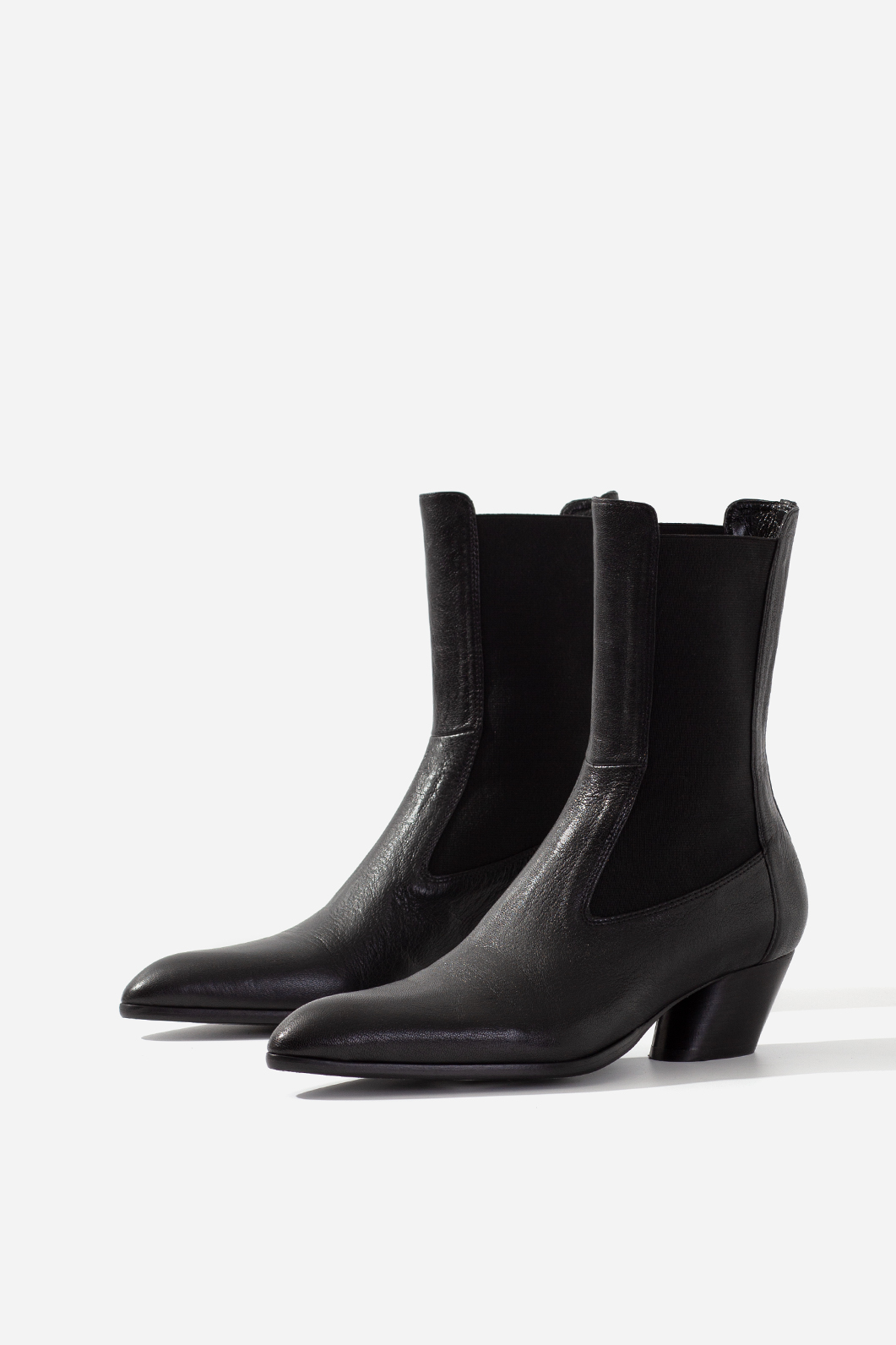 Must have для холодів. 10 кращих пар зимового взуття від українських брендів