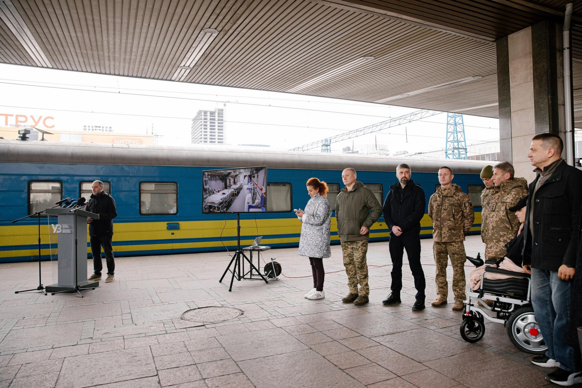 "Укрзализныця" показала новые вагоны, которые не имеют аналогов в мире (фото)