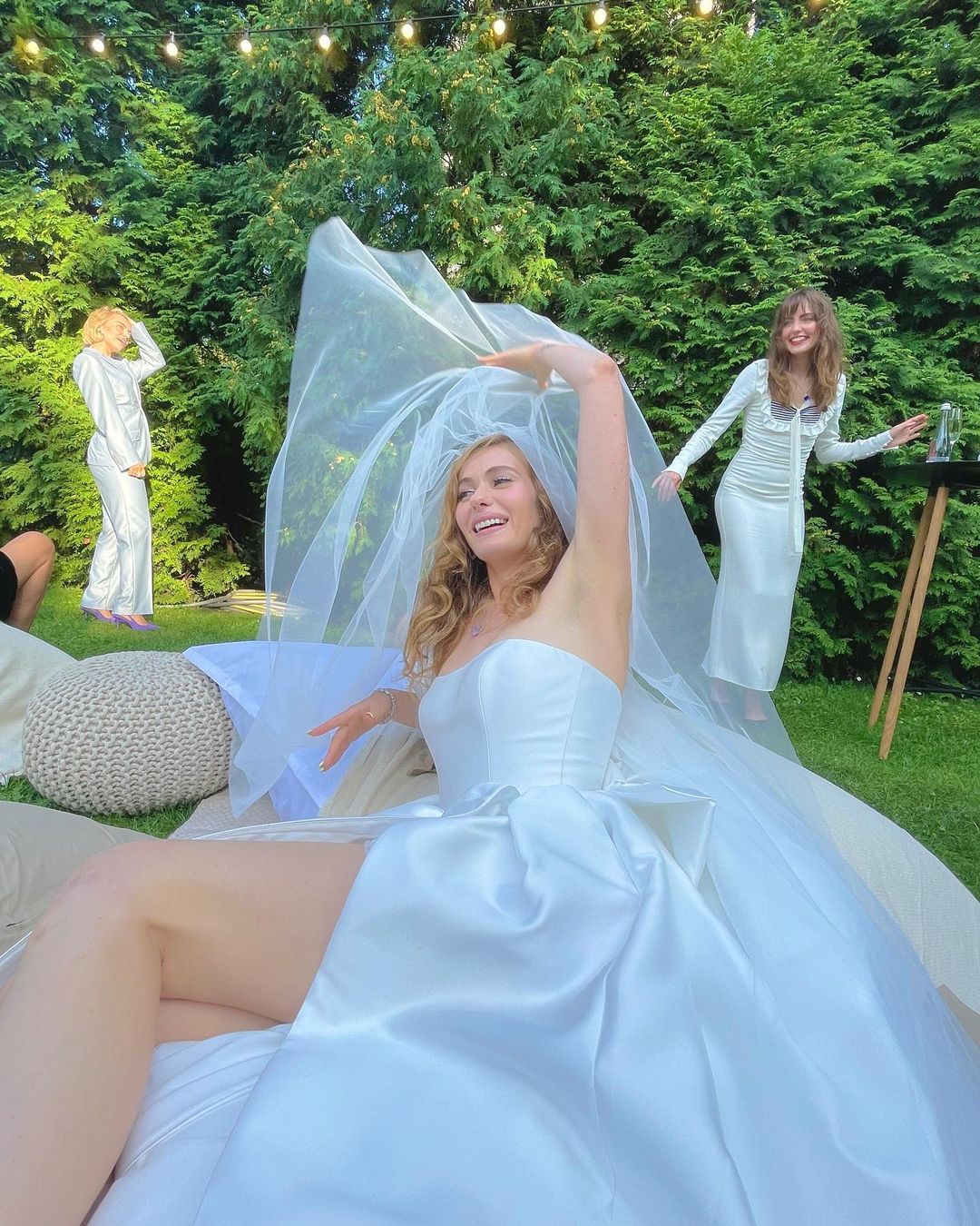 "Плюнул в лицо": украинская певица Луна рассказала о расставании с Бардашем