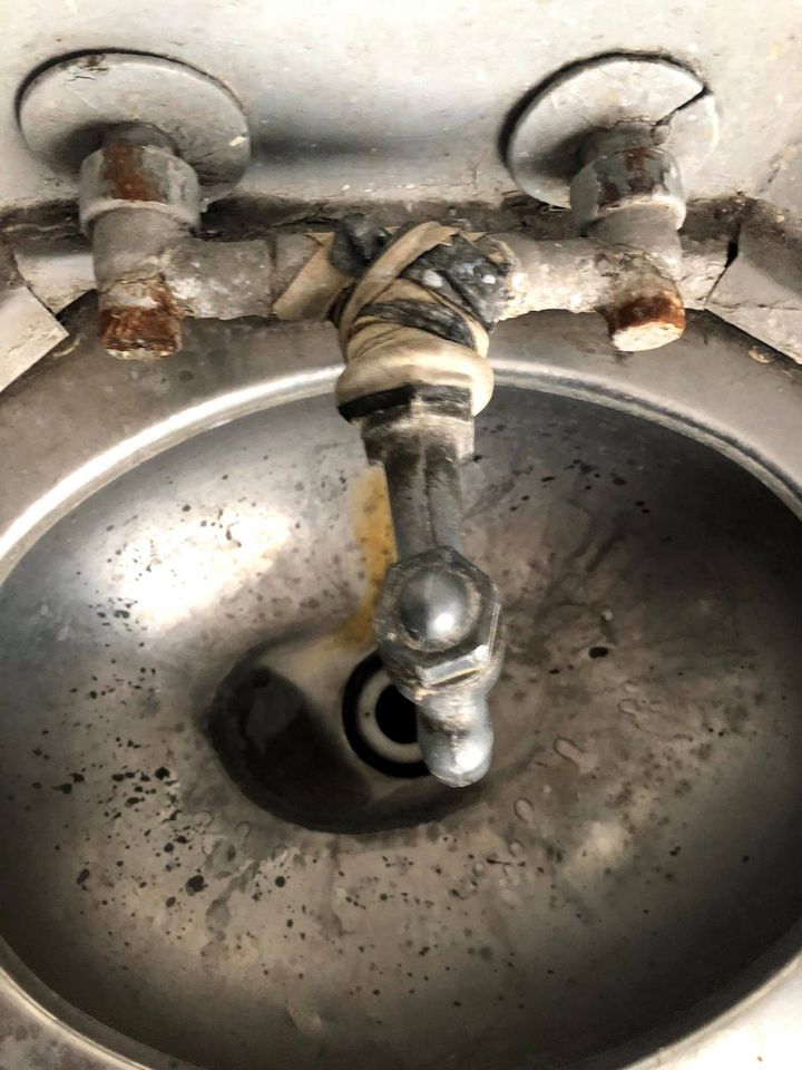 В Укрзализныце отремонтировали скандальный поезд, но пассажирам стало еще хуже