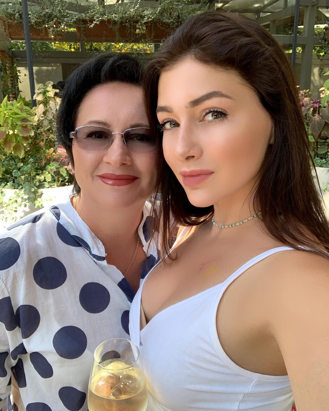 Мама тяжелобольной Тышкевич предположила, что стало причиной сепсиса у актрисы