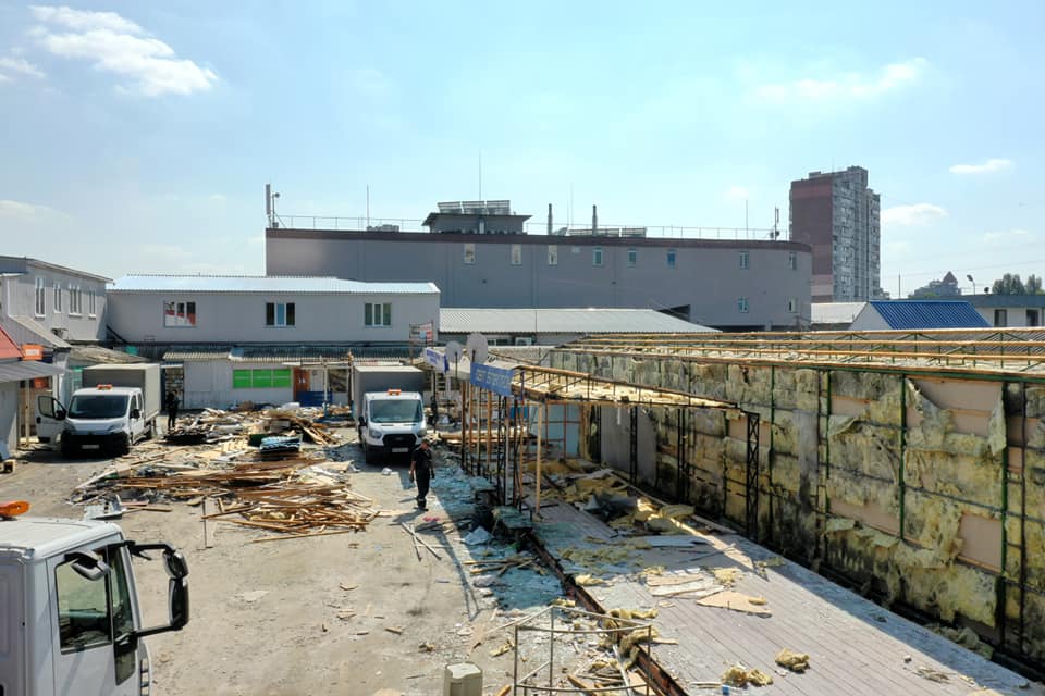 У Києві повністю &quot;зачистили&quot; ринок &quot;Юність&quot;: пішла епоха (фото)