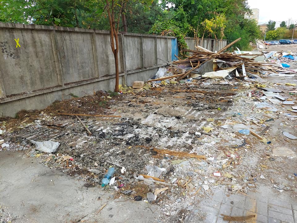 У Києві повністю &quot;зачистили&quot; ринок &quot;Юність&quot;: пішла епоха (фото)