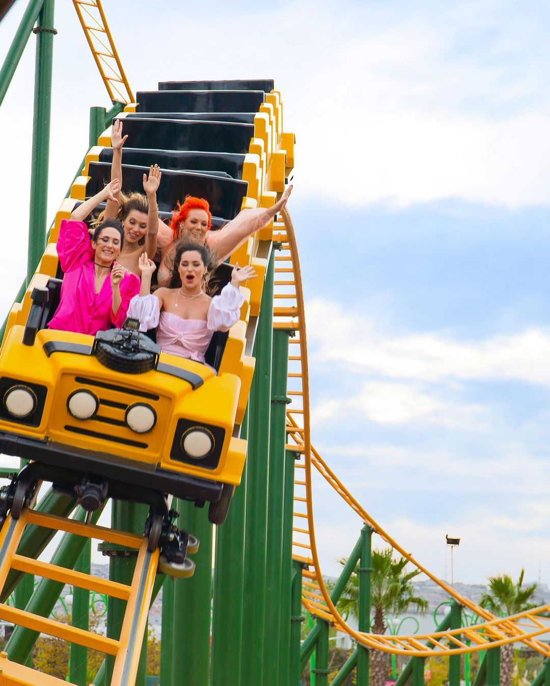 Как сейчас выглядит и чем занимается Лина Мицуки - бывшая участница женской поп-группы Real O (фото)