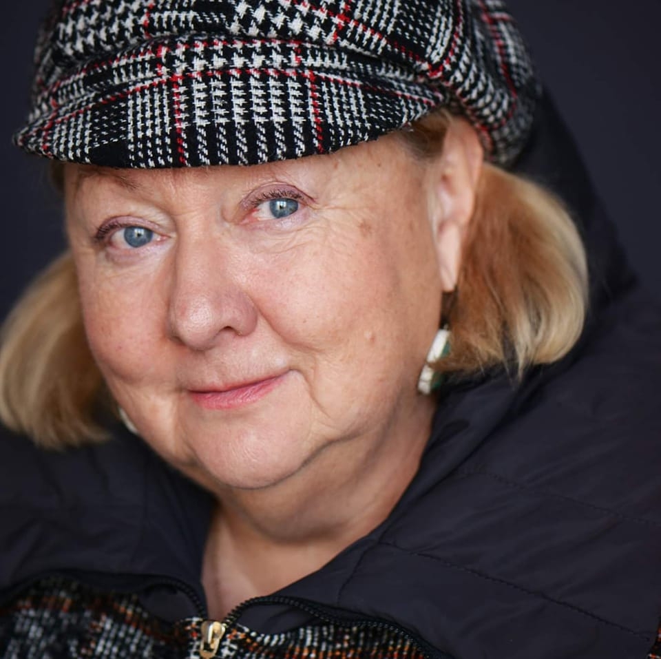 Заслужена артистка України та зірка серіалу &quot;Коли ми вдома&quot; потребує допомоги українців