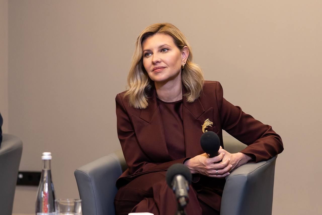 30 лучших образов Елены Зеленской за 2023 год