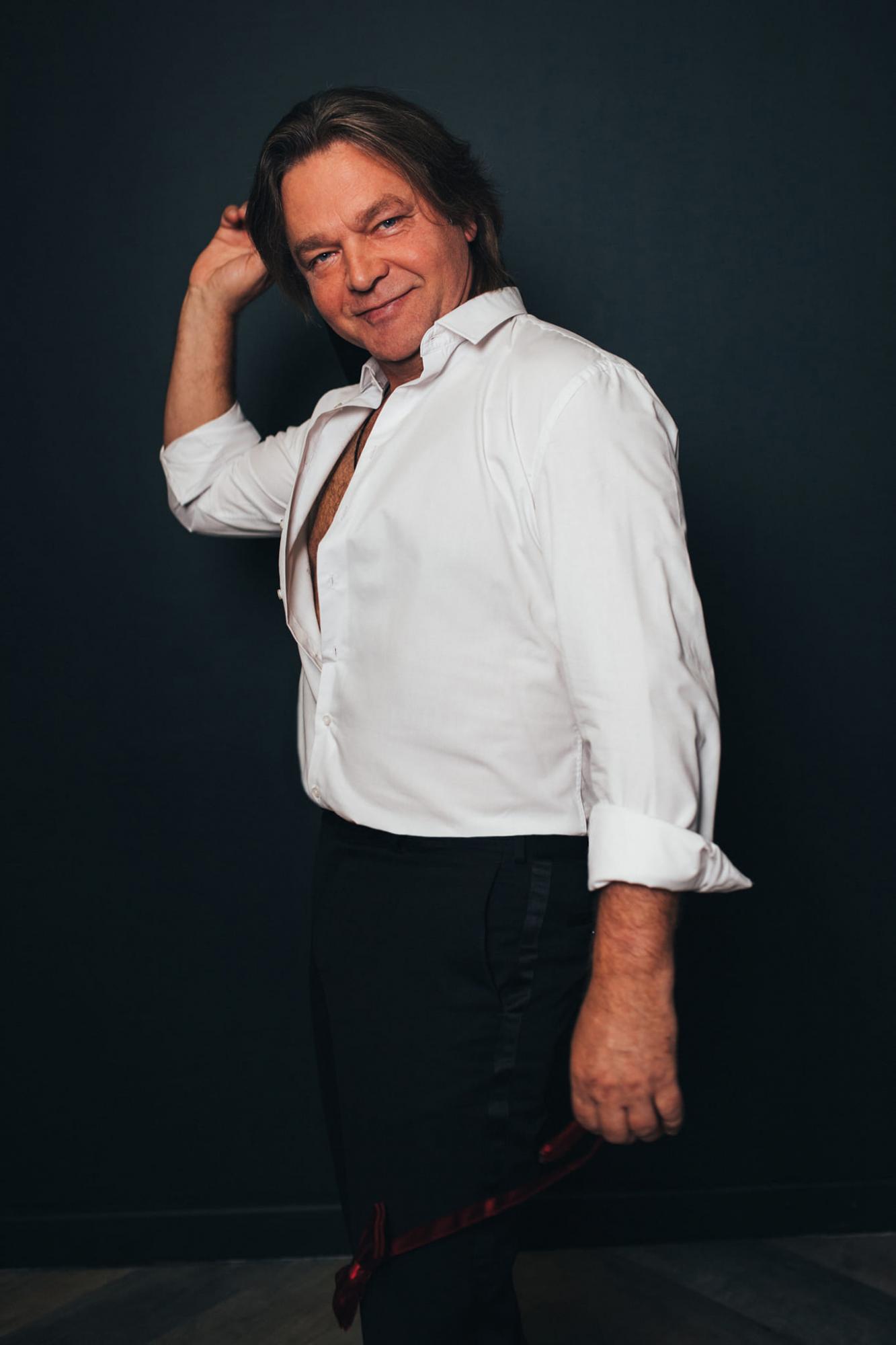 &quot;Ми були дуже близькі&quot;. Український актор розповів про колегу, який ледь не зруйнував його шлюб