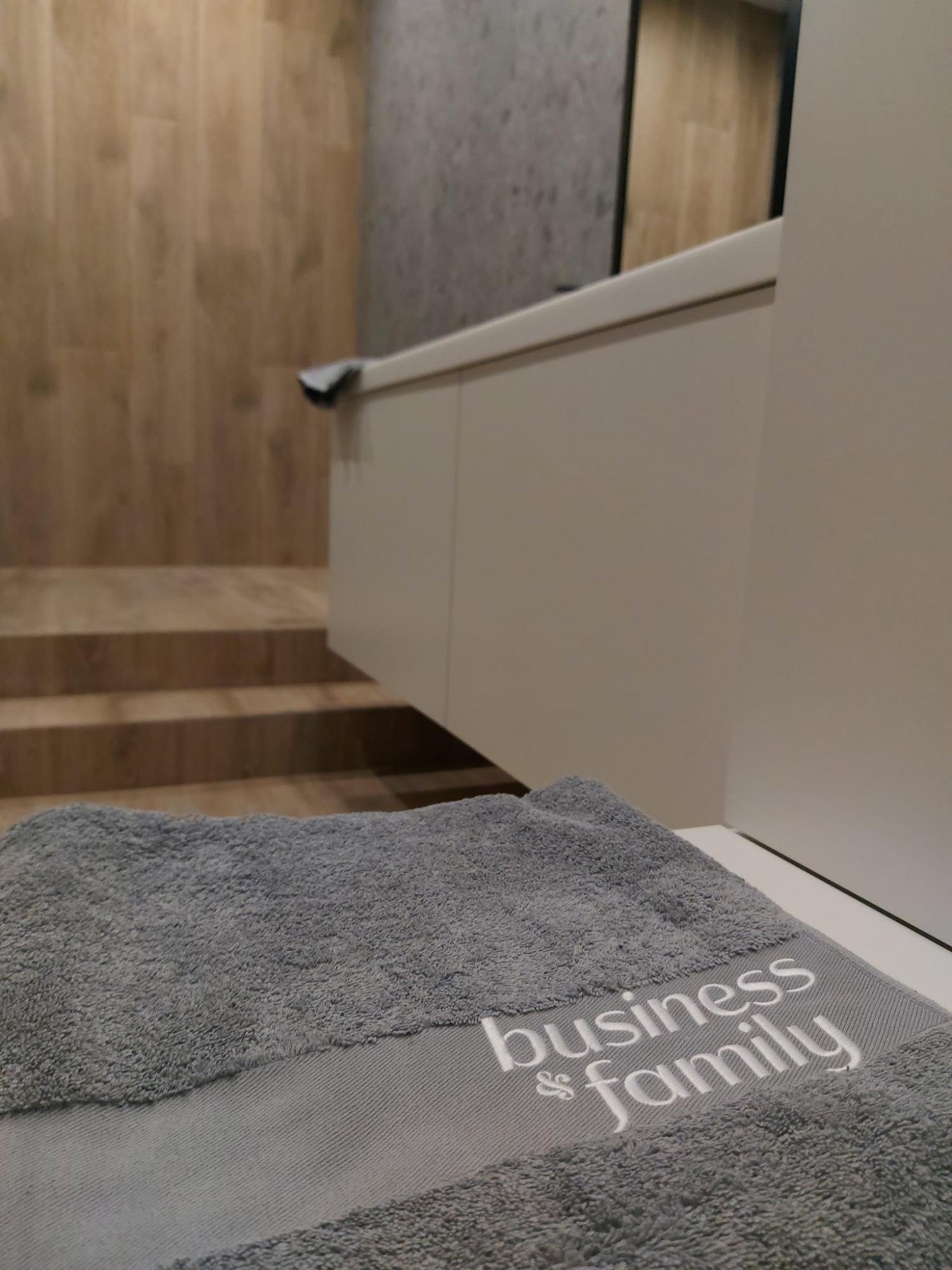 Там есть все! Как выглядит новая зона отдыха в формате business &amp; family на киевском вокзале