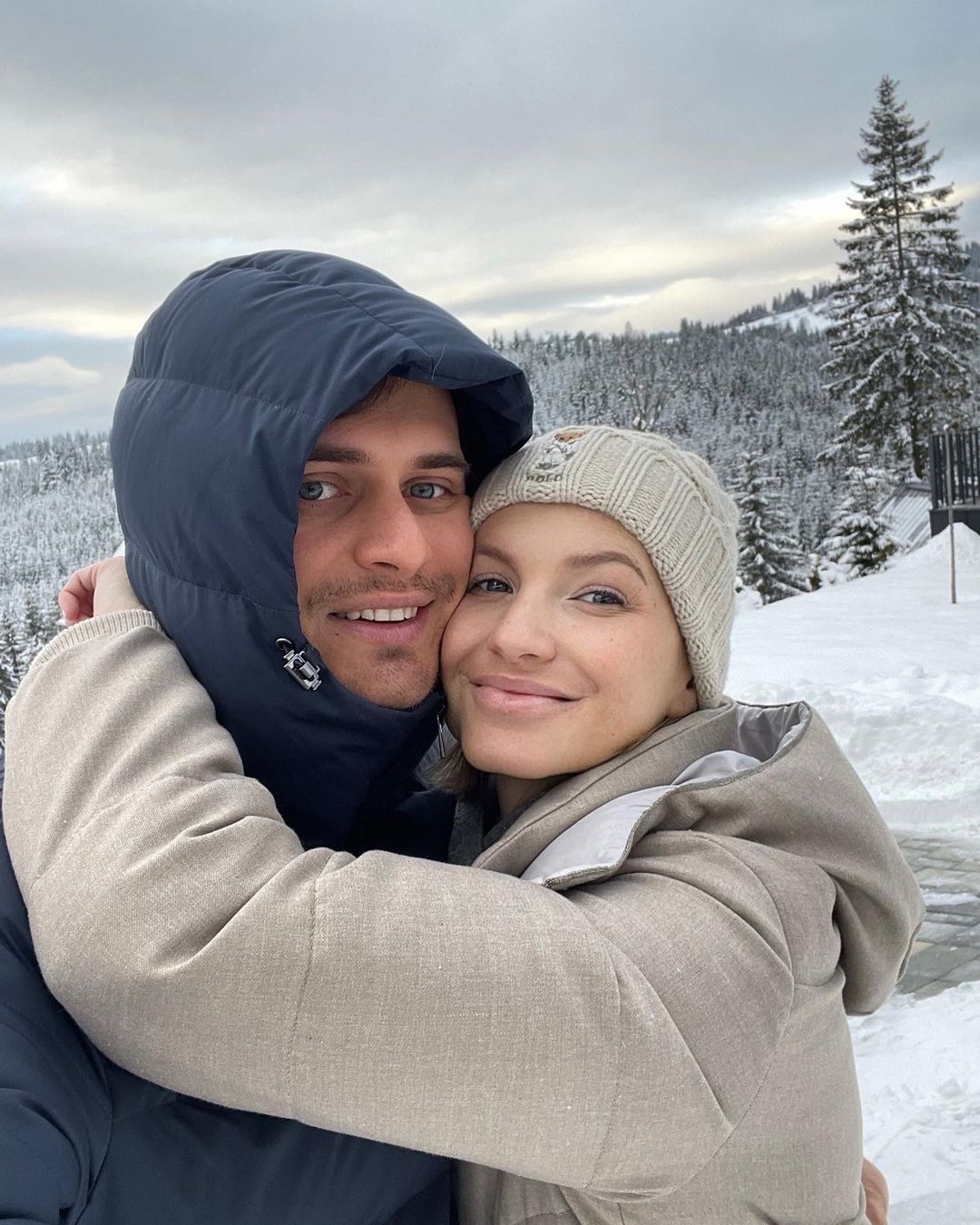 &quot;Мені так гидко&quot;: дружина Скічка відмовилася спілкуватися російською мовою після відпочину у Туреччині