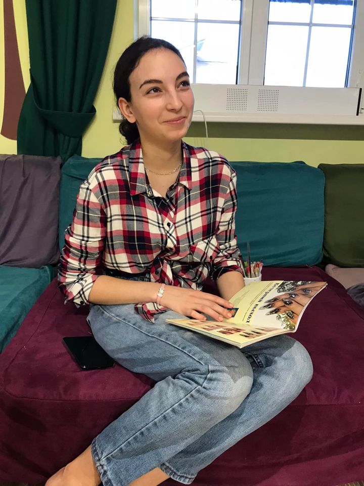 17-летнюю беременную украинку выставили на улицу: история тяжелой судьбы девушки