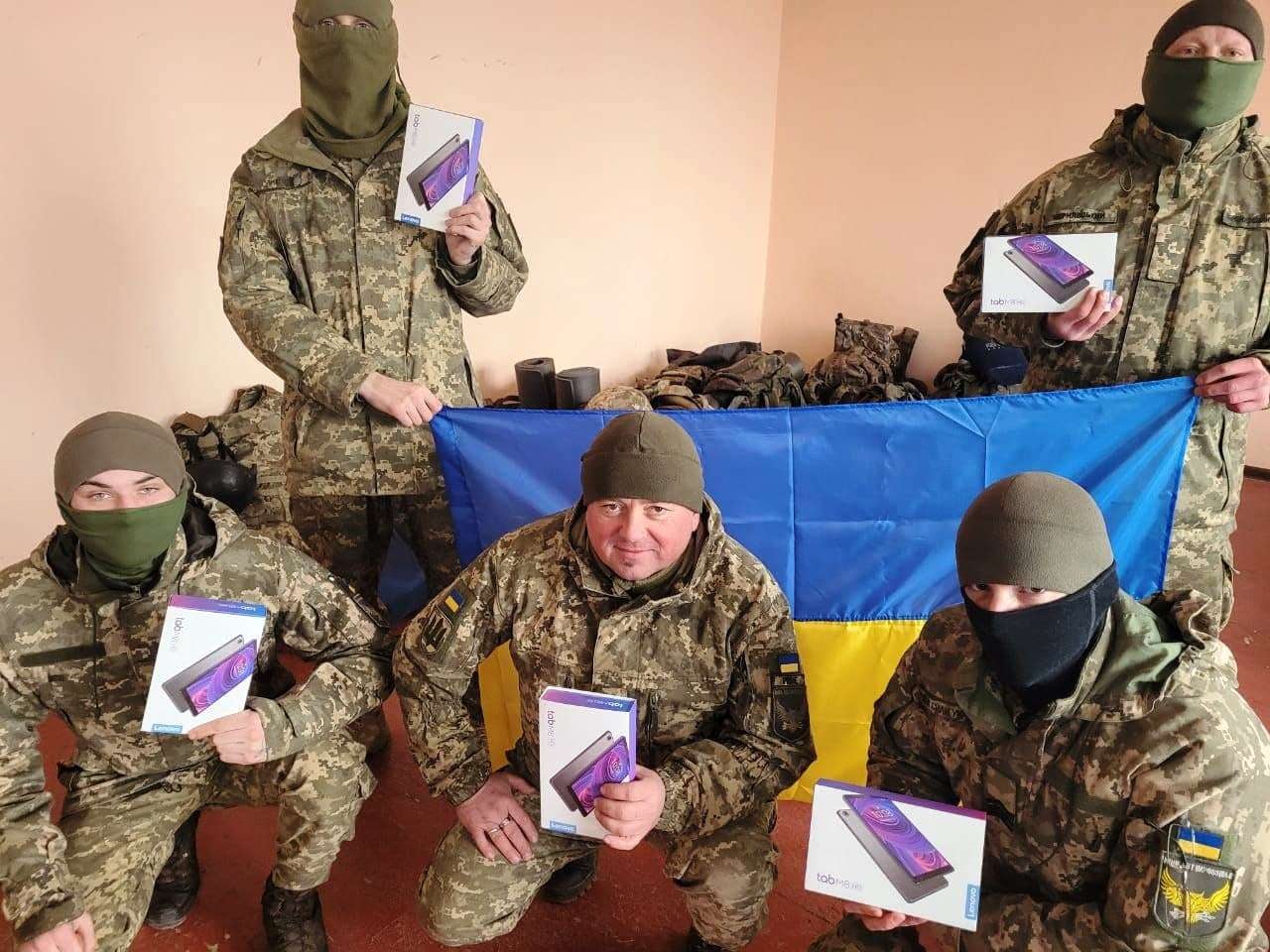 Как поддержать и помочь ВСУ прямо сейчас: контакты, реквизиты и список необходимых вещей