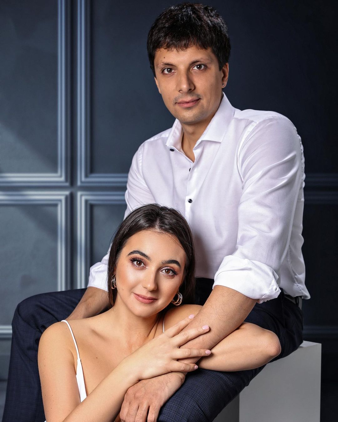 Юлия Мендель вышла замуж и показала фото с росписи: что известно о муже