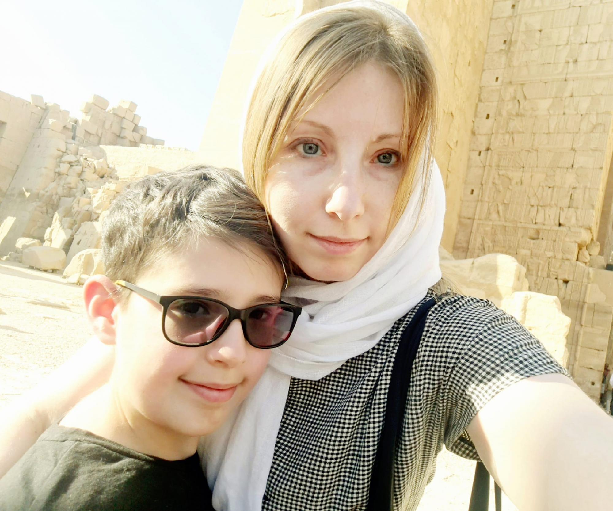 &quot;Извини, что тебя не уберегли&quot;. Литераторы вспоминают погибшую писательницу Викторию Амелину