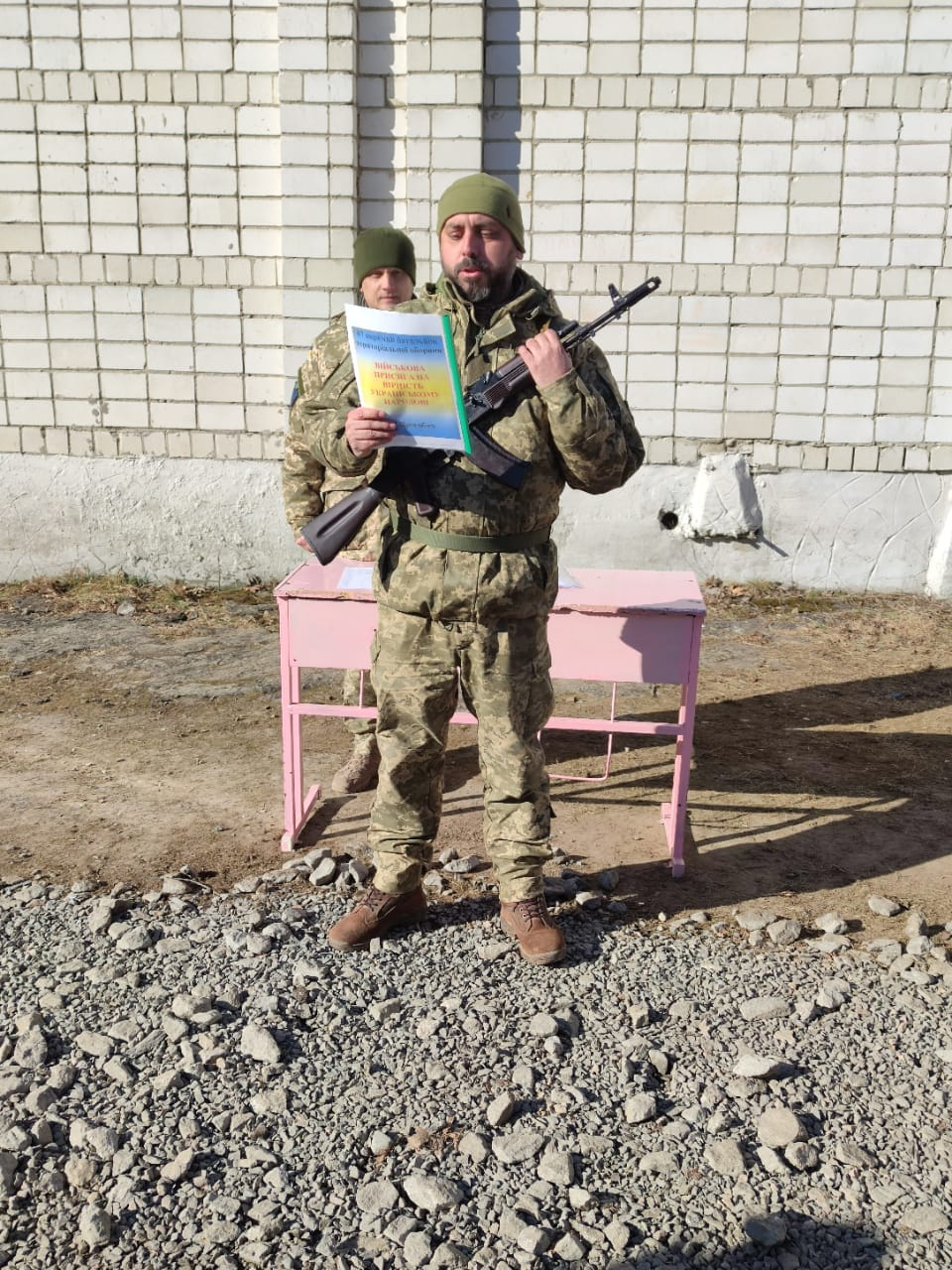 Из туризма – на фронт. Истории добровольцев, вставших на защиту государства в первые дни войны