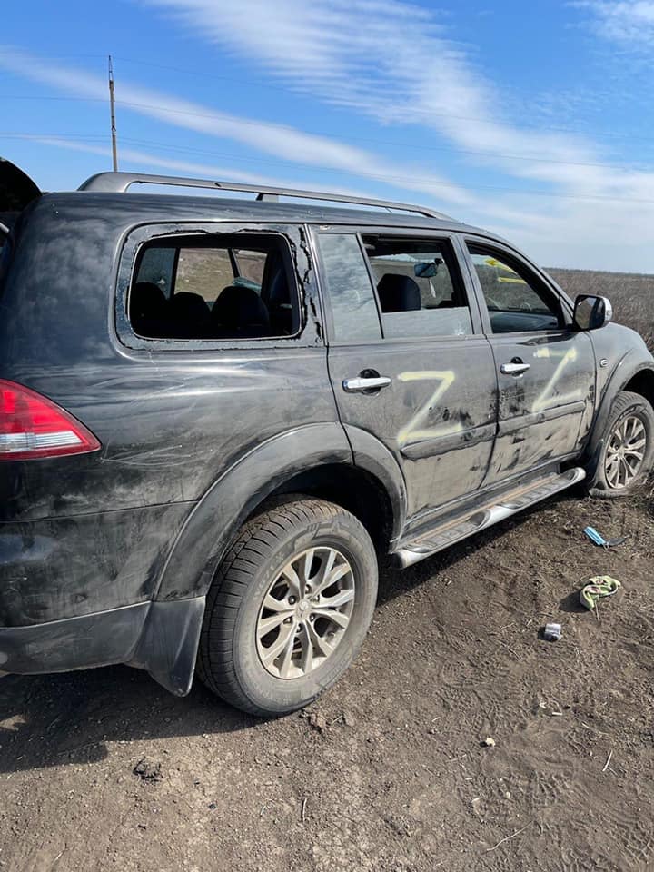 Українські десантники знищили диверсантів, які використовували цивільні авто (фото)