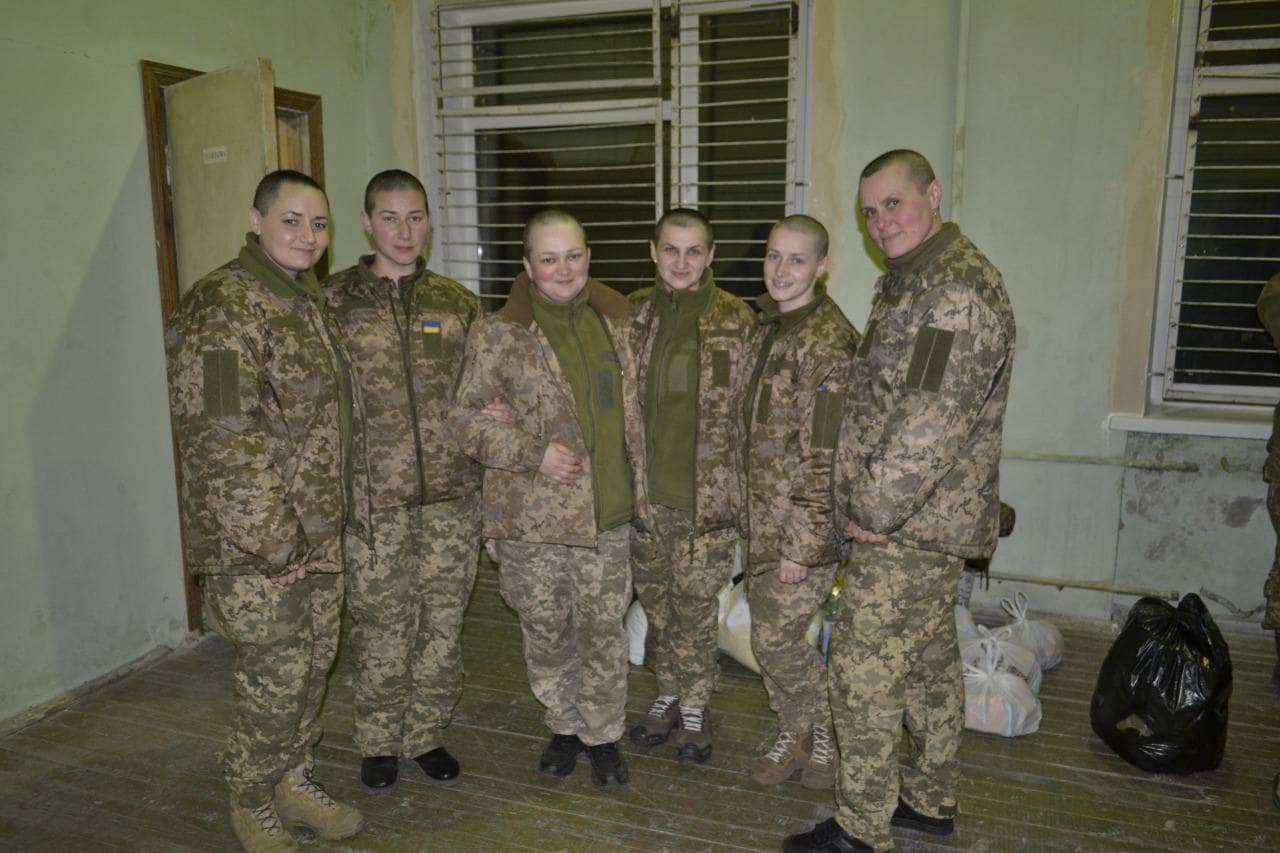 Российские оккупанты пытали и пытались сломать морально пленных украинок, - Денисова