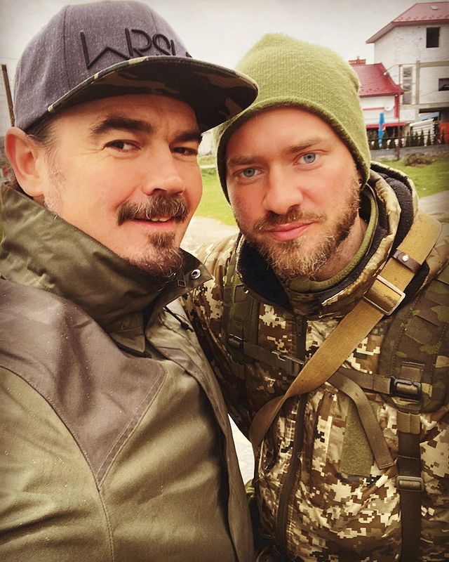 Зірки в окопах. Ці артисти проміняли шоу-бізнес на службу в ЗСУ