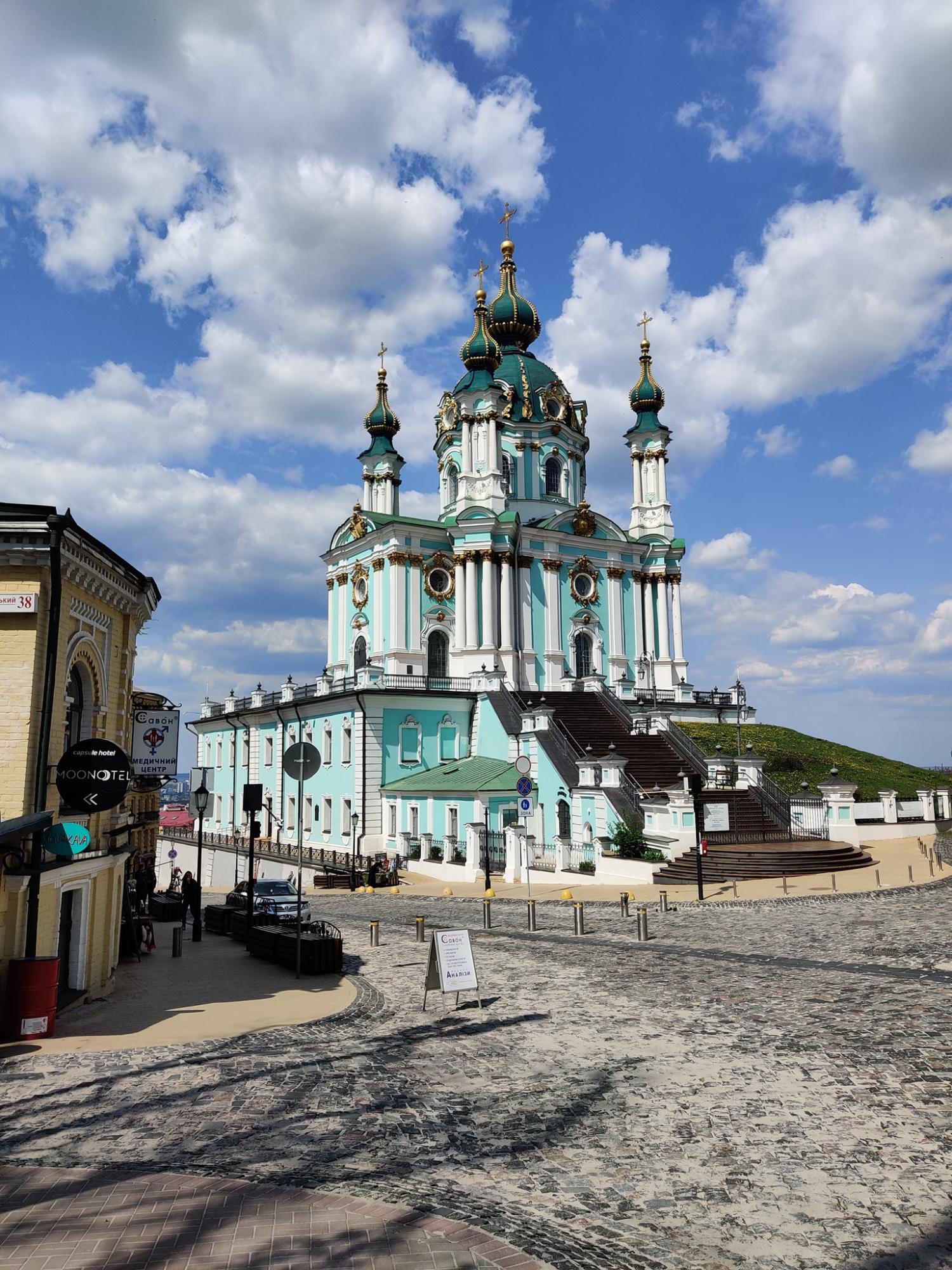 &quot;Київ на порозі туристичного буму&quot;. На вулицях міст України зростає кількість іноземців