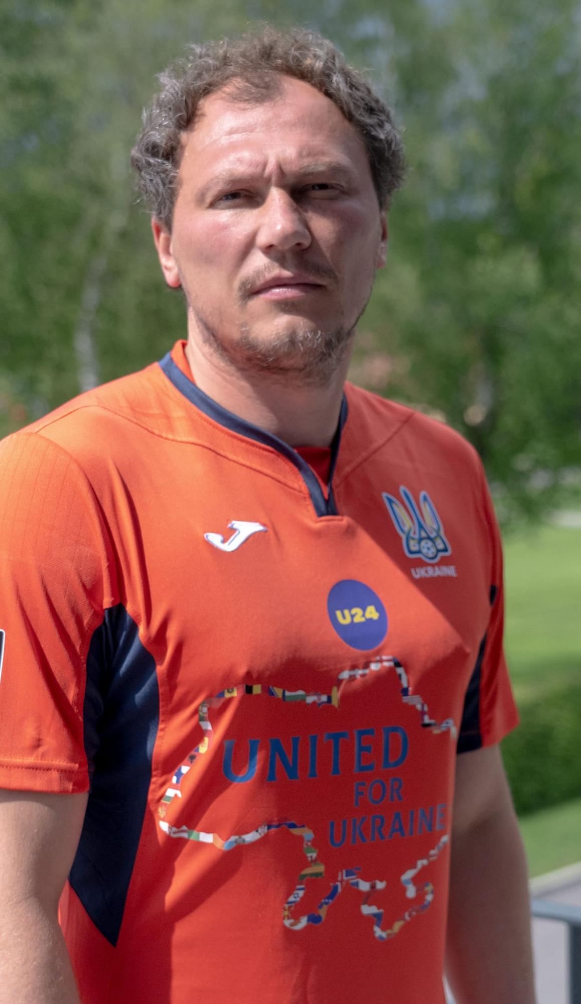 Збірна України з футболу представила лімітовану колекцію нової форми: як вона виглядає