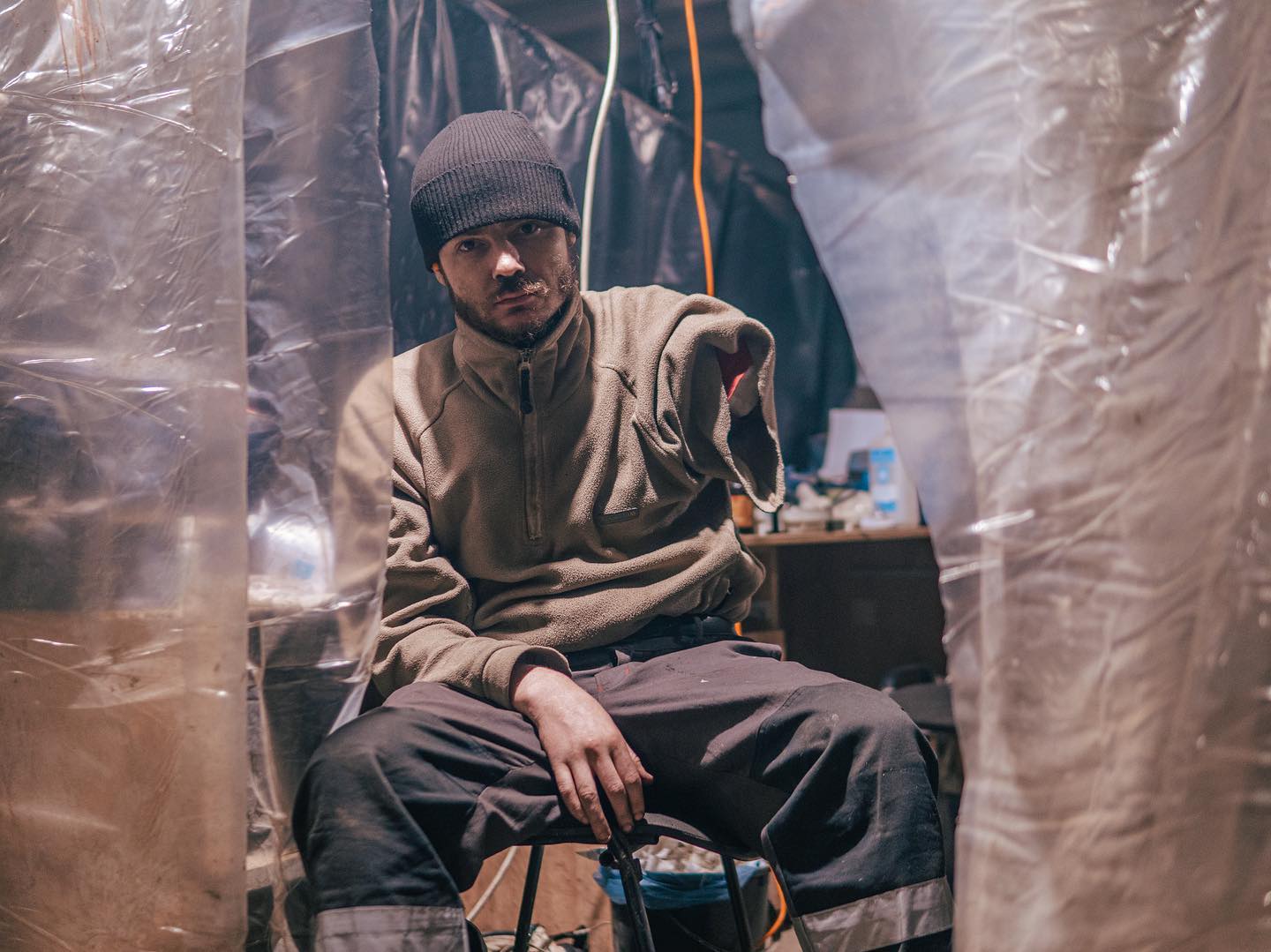 Обличчя Азовсталі: якими є звільнені з полону захисники Маріуполя поза війною