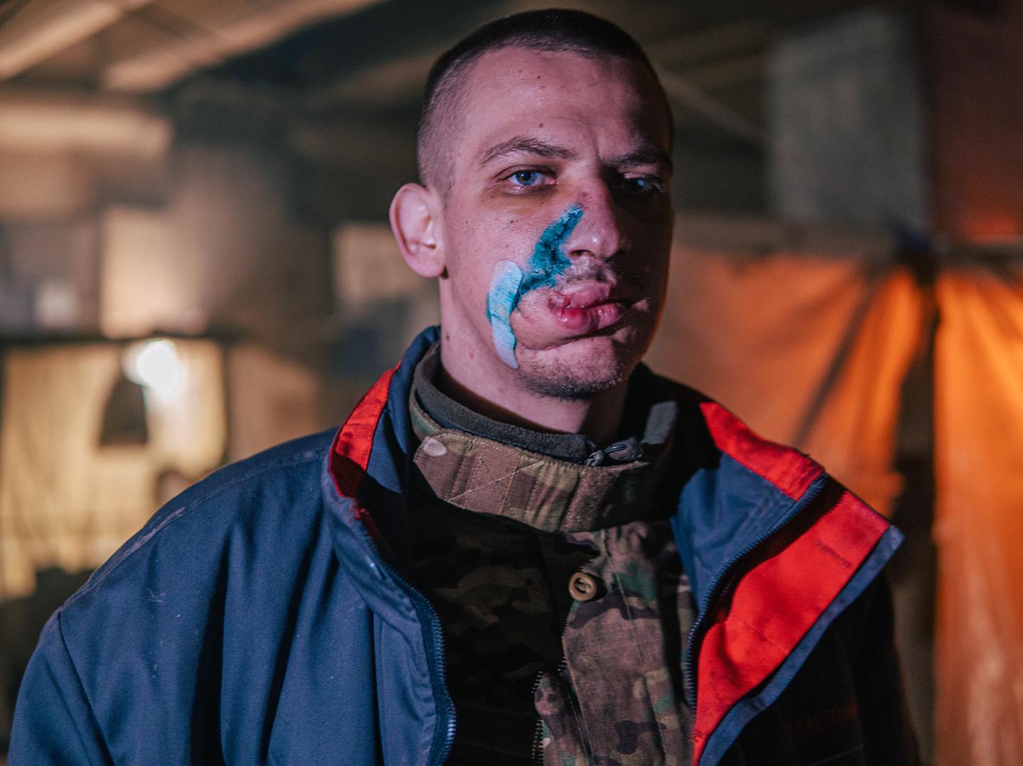 Обличчя Азовсталі: якими є звільнені з полону захисники Маріуполя поза війною