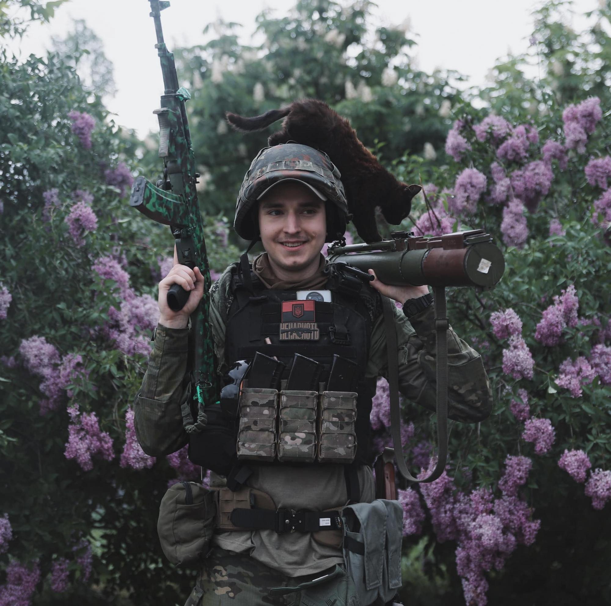 Волонтеры собирают на пикап для батальона ВСУ &quot;Реванш&quot;: как помочь бойцам