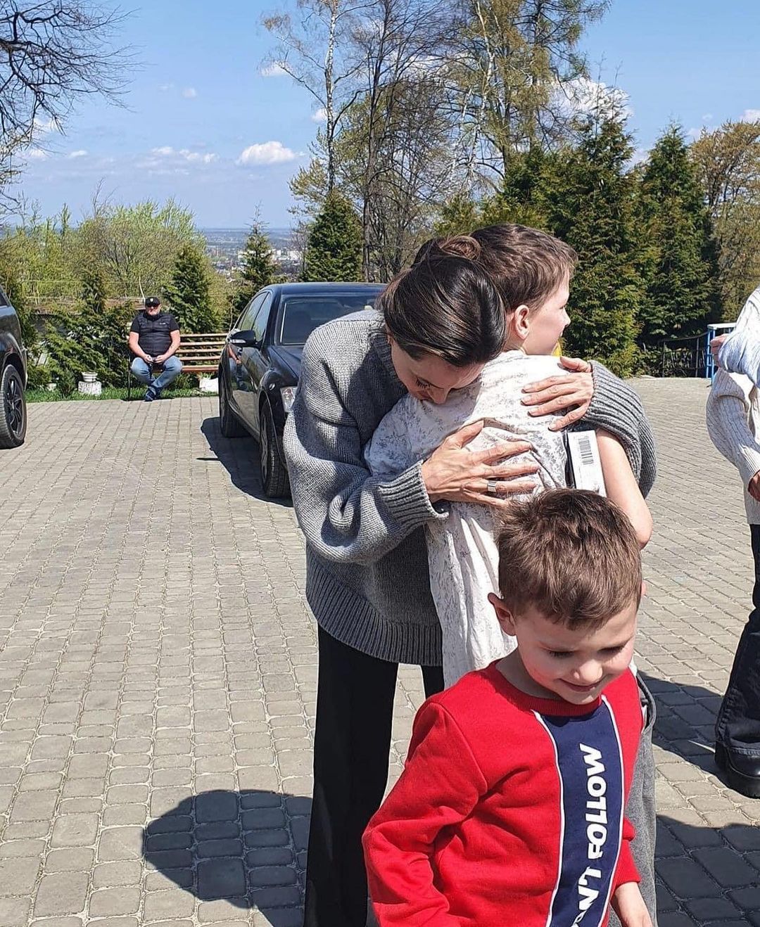 Анджеліна Джолі носить українську каблучку за 1500 грн (фото)