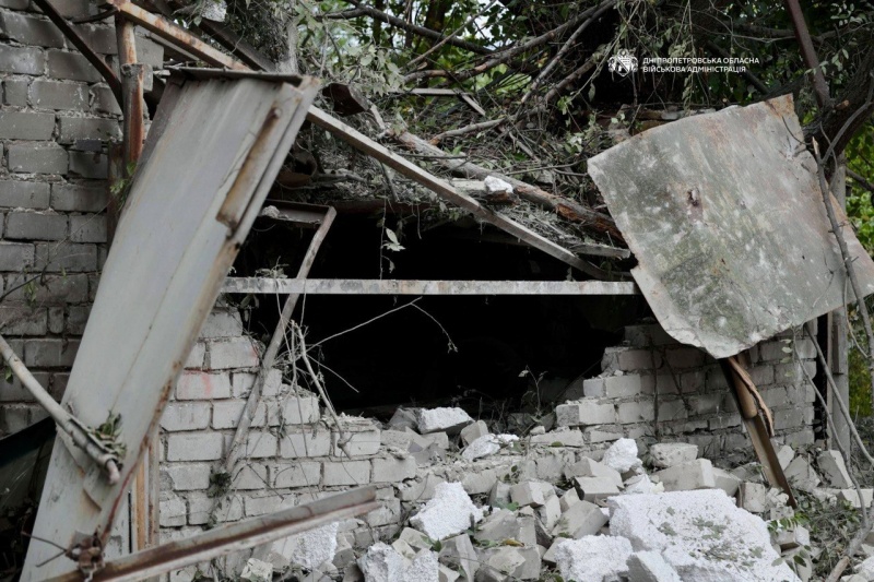Ukraine's Dnipropetrovsk region hit by 20 Russian attacks, one killed