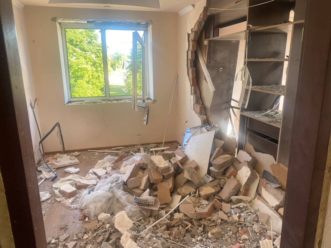 Мама, це реальність? Сім'я з Харкова втекла від війни на захід і там потрапила під ракетний обстріл