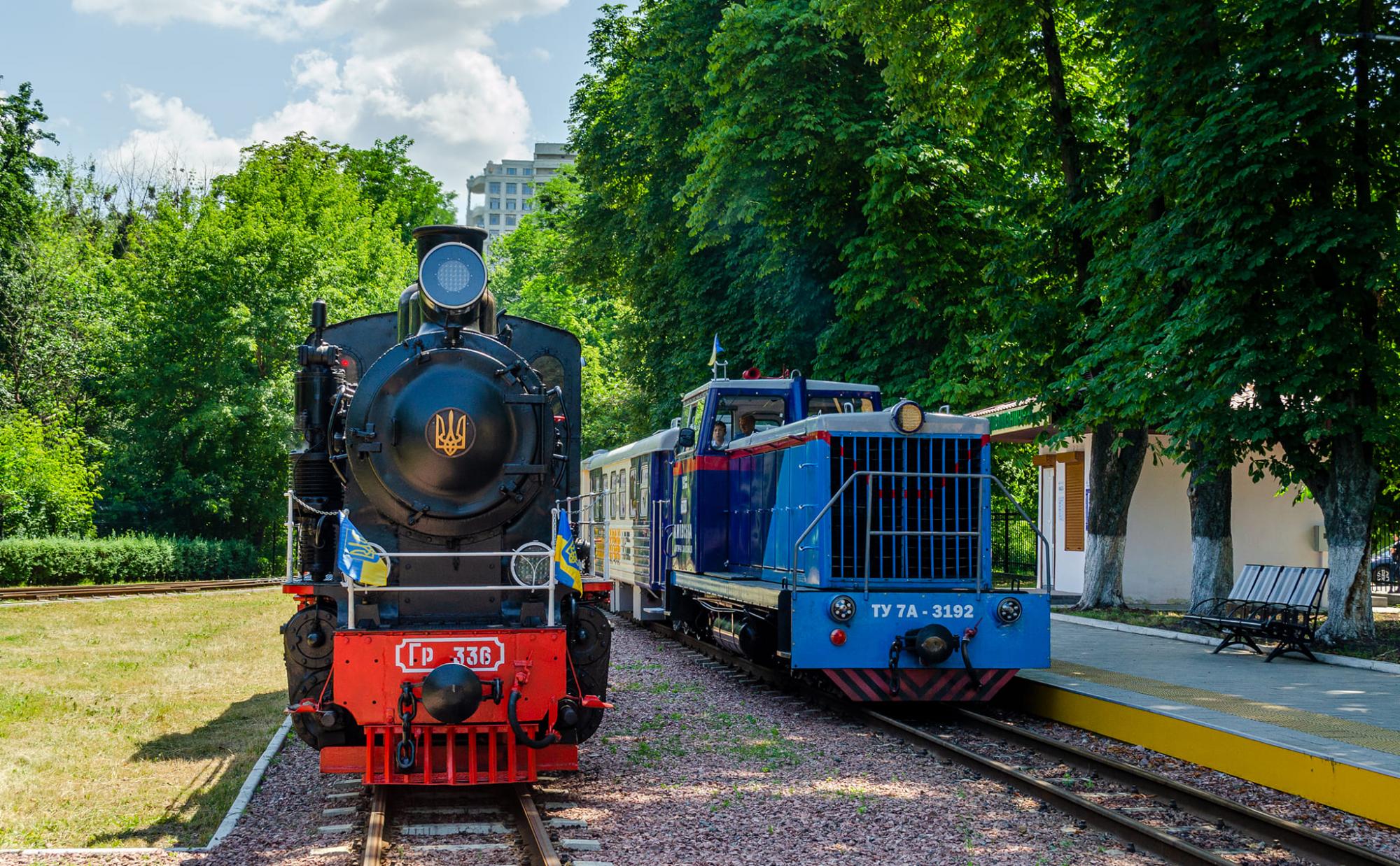 В Киеве после капремонта снова курсирует легендарный паровоз: как и где покататься (фото)