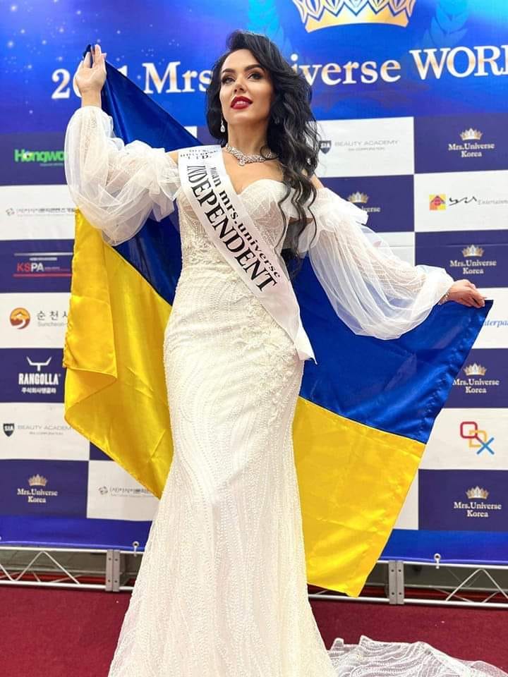 Львовянка Наталья Антонив завоевала титул "Миссис Независимость Вселенная" (фото красавицы)