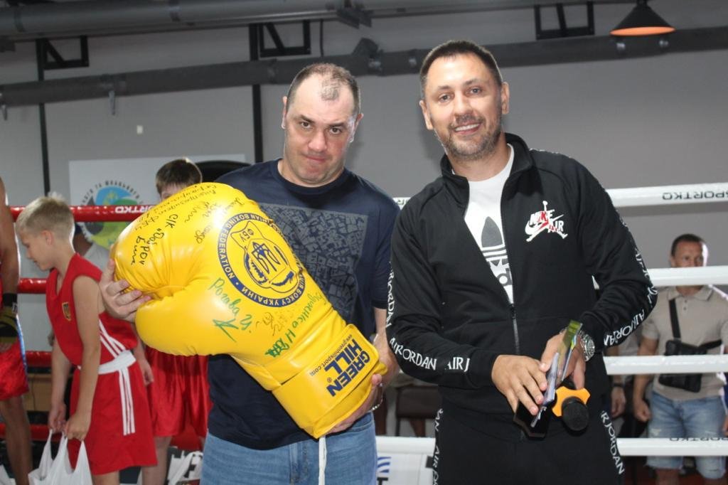 Андрей Стрихарский организовал детский турнир по боксу в Киеве