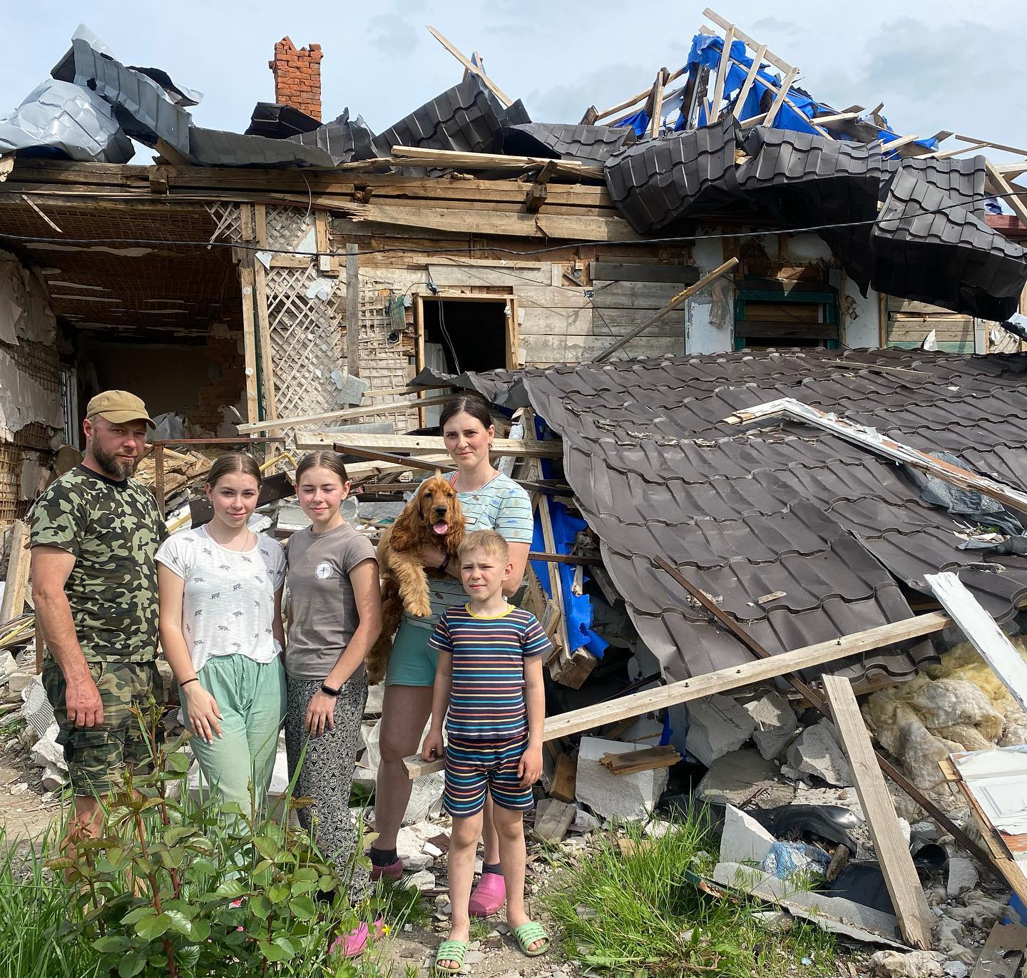 У США школярі зібрали гроші на модульні будинки для українців, і приїхали в Макарів для зведення