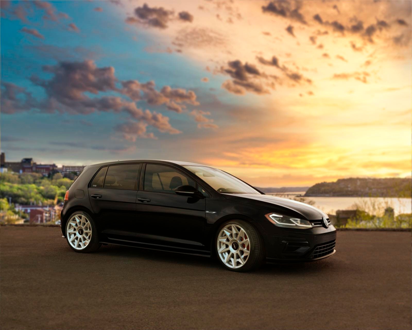 Компенсація за зруйноване майно внаслідок російської агресії