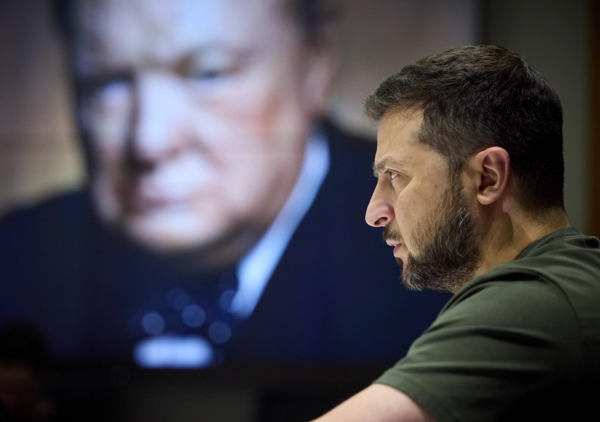 Зеленскому - 45 лет: как изменился президент за время полномасштабной войны (фото)