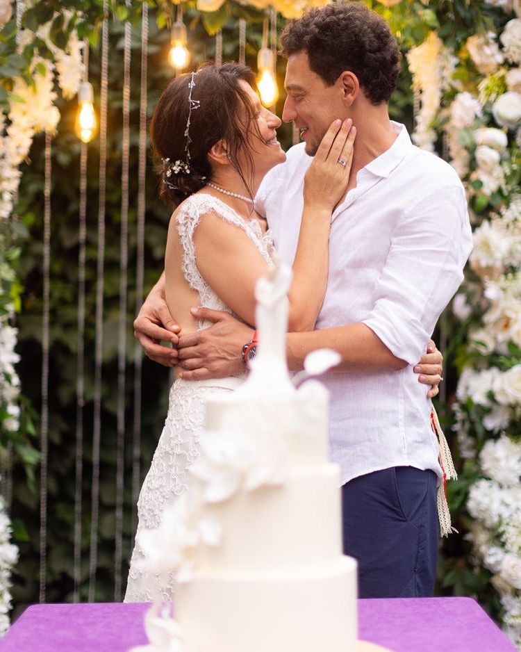 Кохана автора "Орла і решки" зворушила дописом про їхнє весілля: "навесні я стала сиротою, влітку - дружиною"