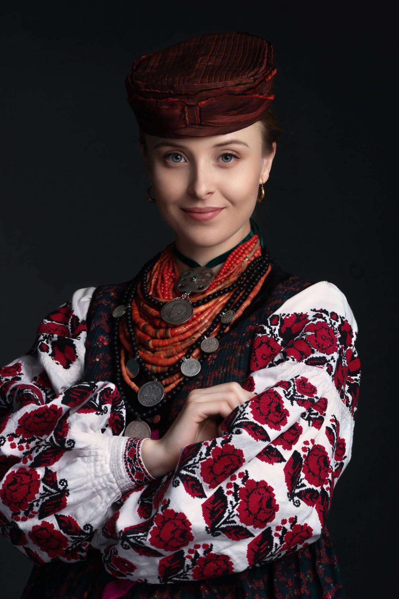 Зірки привітали українців з Днем Вишиванки: це наш генетичний код, символ та гордість