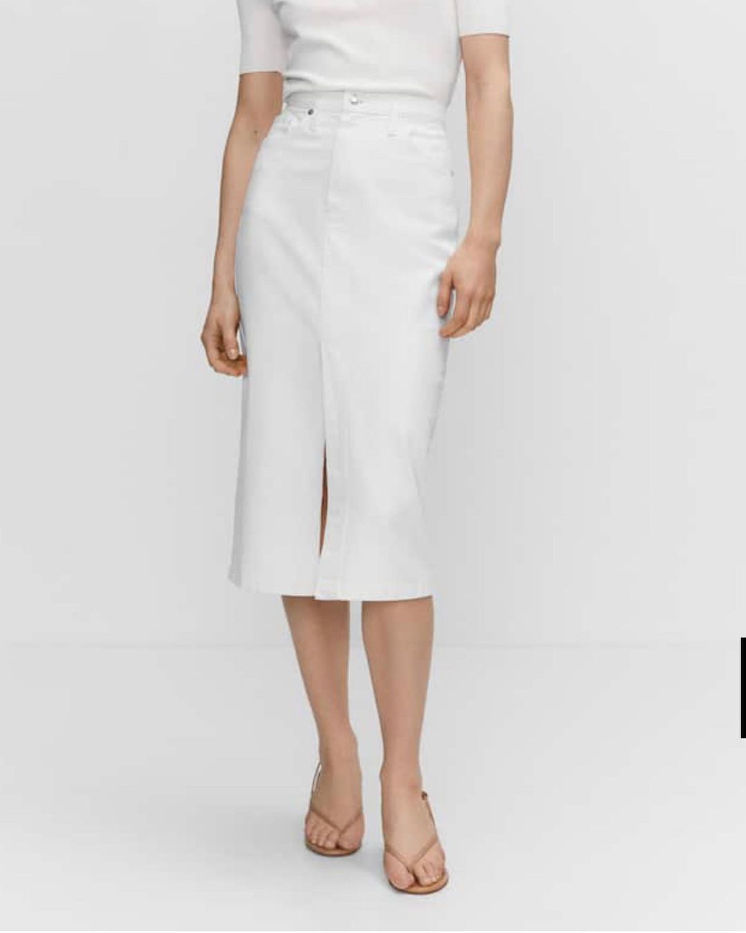 Дуже круте взуття на літо 2023, яке має бути у вашому гардеробі (фото)