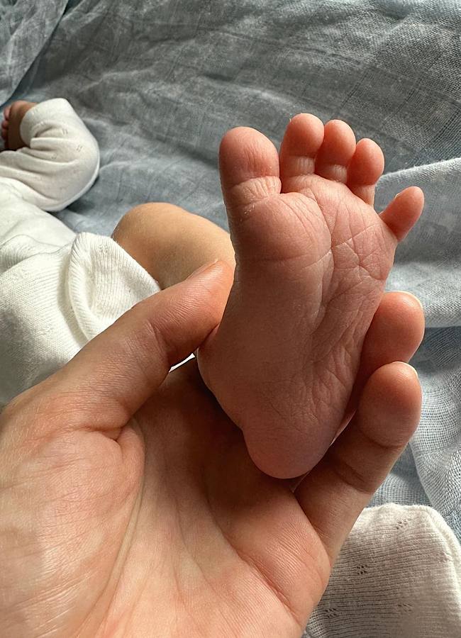 Любимая ювелирщица Зеленской стала мамой во второй раз: фото ребенка